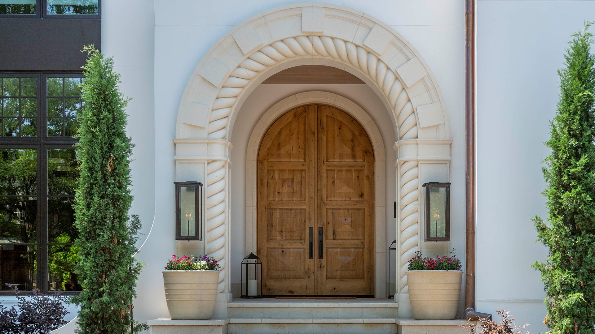 White Limestone Door Surround Tuscan Cotto Travertine Tile Desktop