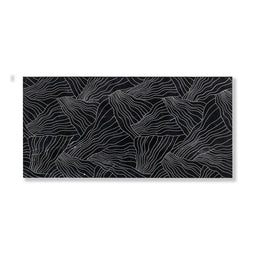 Kelp shown in Nero Marble