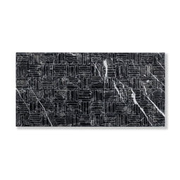 Papeete shown in Obsidian Marble