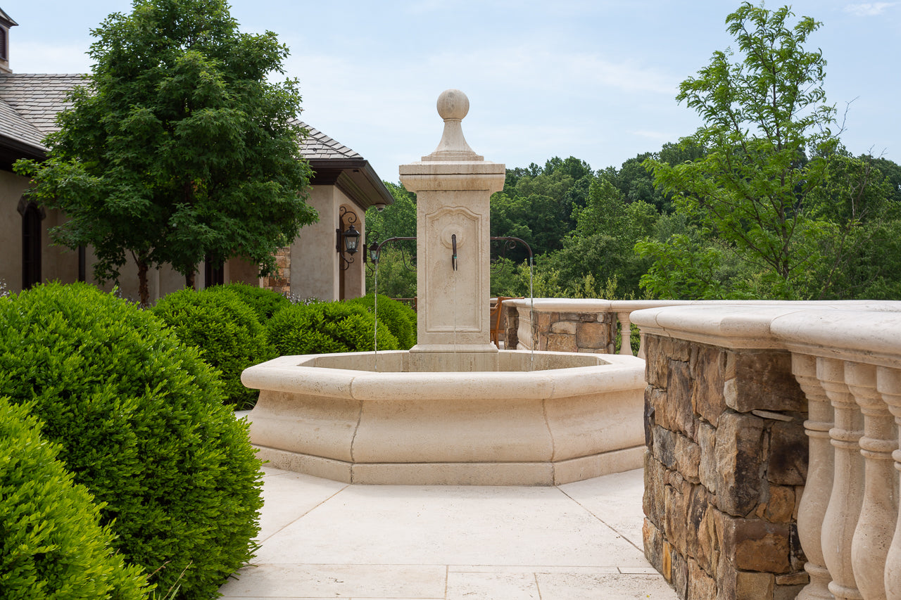 Latte Travertine Tile and Architectural Elements Desktop